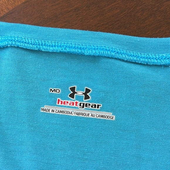 NIKE & UNDER ARMOUR BUNDLE 2 Sport Tops - Size Medium/Large - Picture 10 of 10